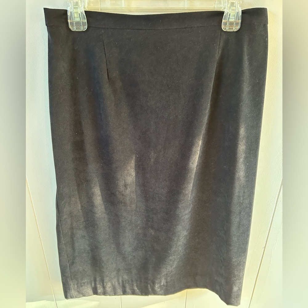 Women’s pencil skirt